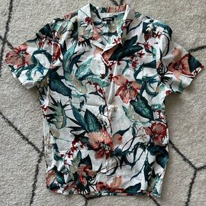 Men’s Express Hawaiian Shirt (NWOT)